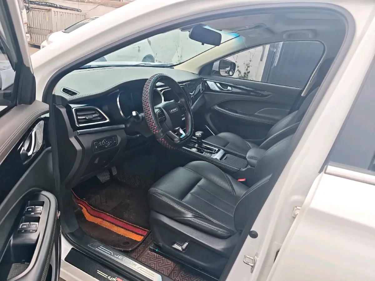 2019 Jetour X90 1.6T 197HP L4 7DCT,autocango,china used car exporter,china ev exporter,chinese used car exporter,chinese used ev exporter