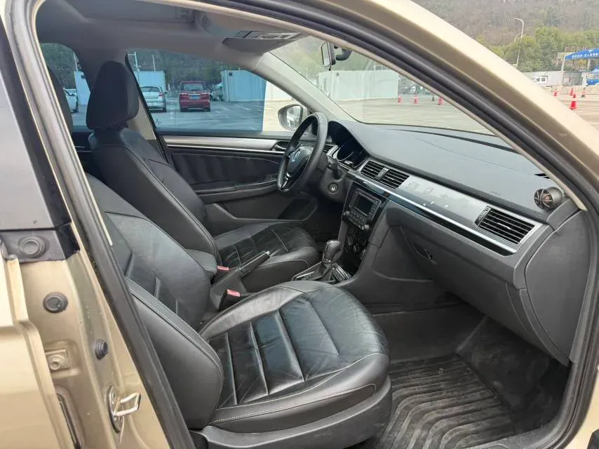 2019 Volkswagen Bora 1.5L 110HP L4 6AT,autocango,china used car exporter,china ev exporter,chinese used car exporter,chinese used ev exporter