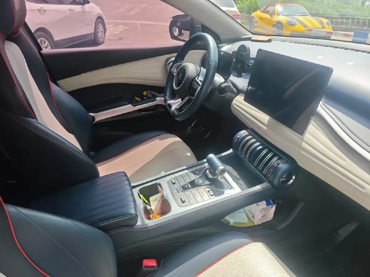 2022 Hycan Z03 BEV 64.23KWH,autocango,china used car exporter,china ev exporter,chinese used car exporter,chinese used ev exporter