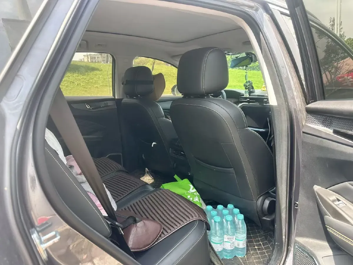 2023 KaiYi KunLun 1.6T 197HP L4 7DCT,autocango,china used car exporter,china ev exporter,chinese used car exporter,chinese used ev exporter