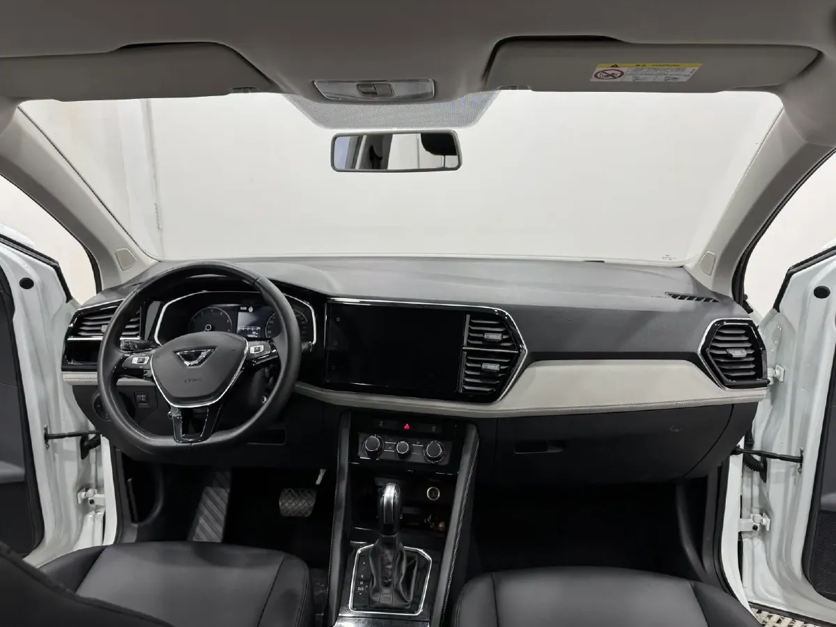 2023 Jetta VS5 1.4T 150HP L4 6AT,autocango,china used car exporter,china ev exporter,chinese used car exporter,chinese used ev exporter