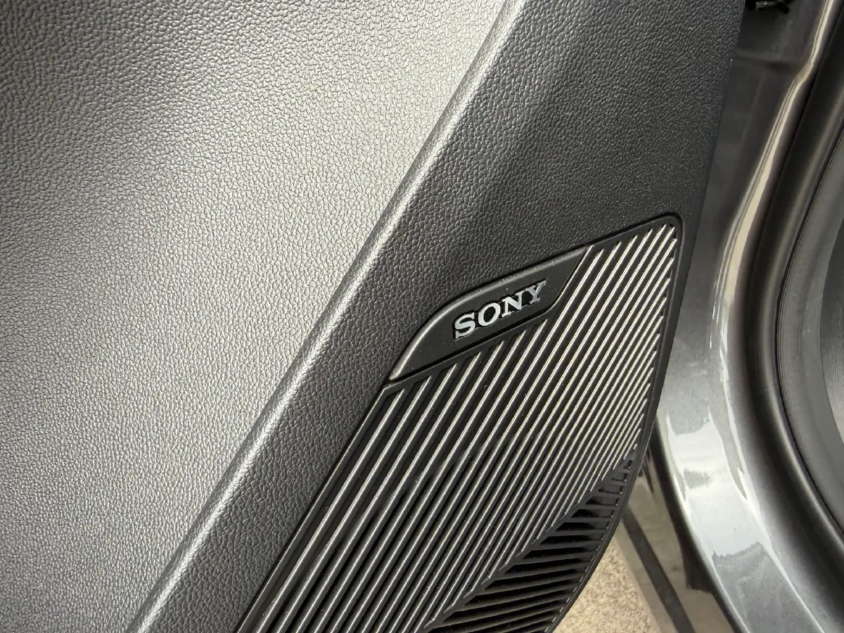 2025 ChangAn UNI-Z 1.5T 188HP L4 7DCT,autocango,china used car exporter,china ev exporter,chinese used car exporter,chinese used ev exporter