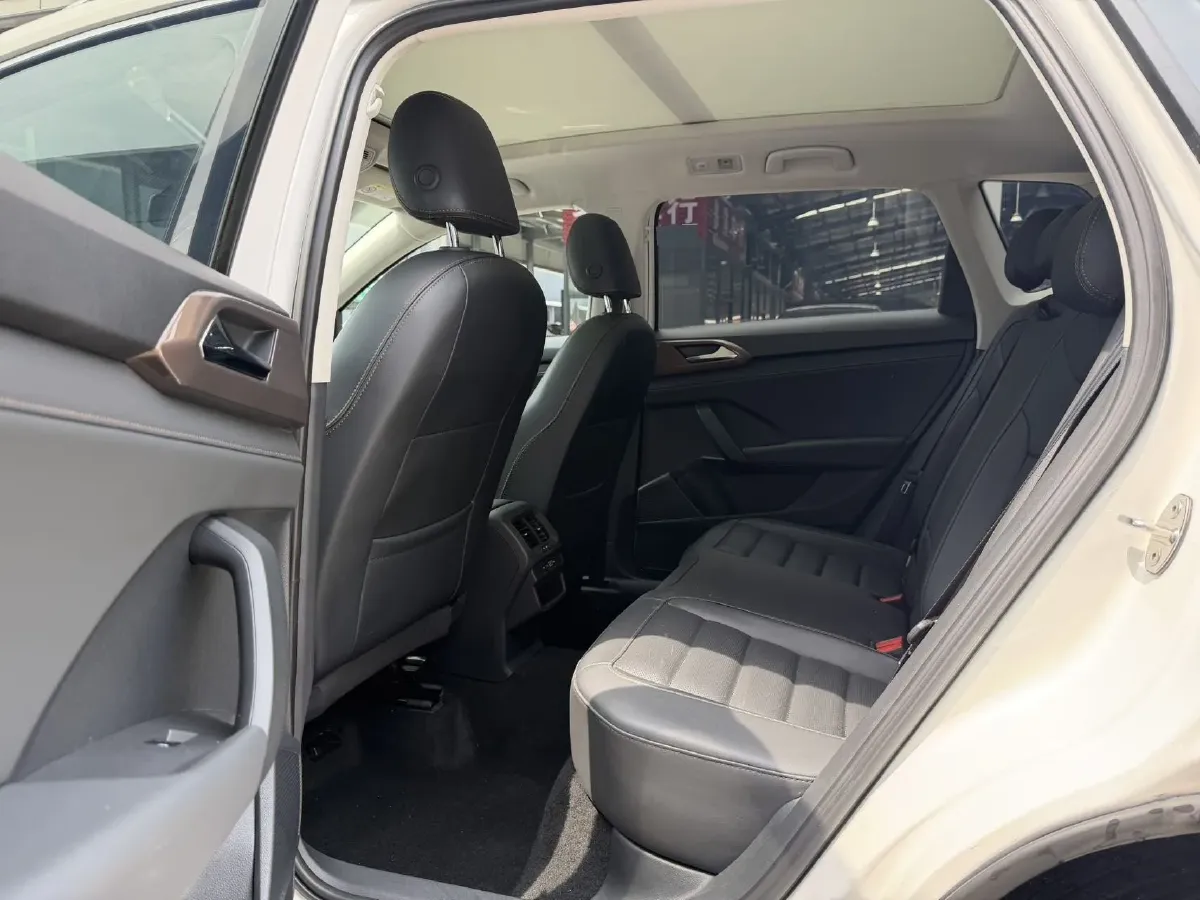 2021 Volkswagen Tharu 1.4T 150HP L4 7DCT,autocango,china used car exporter,china ev exporter,chinese used car exporter,chinese used ev exporter