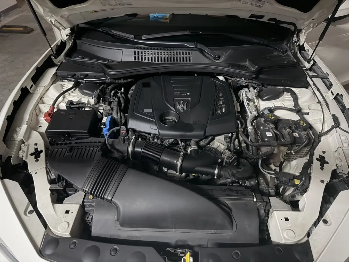 2022 Audi Q7 2.0T 245HP L4 8AT,autocango,china used car exporter,china ev exporter,chinese used car exporter,chinese used ev exporter