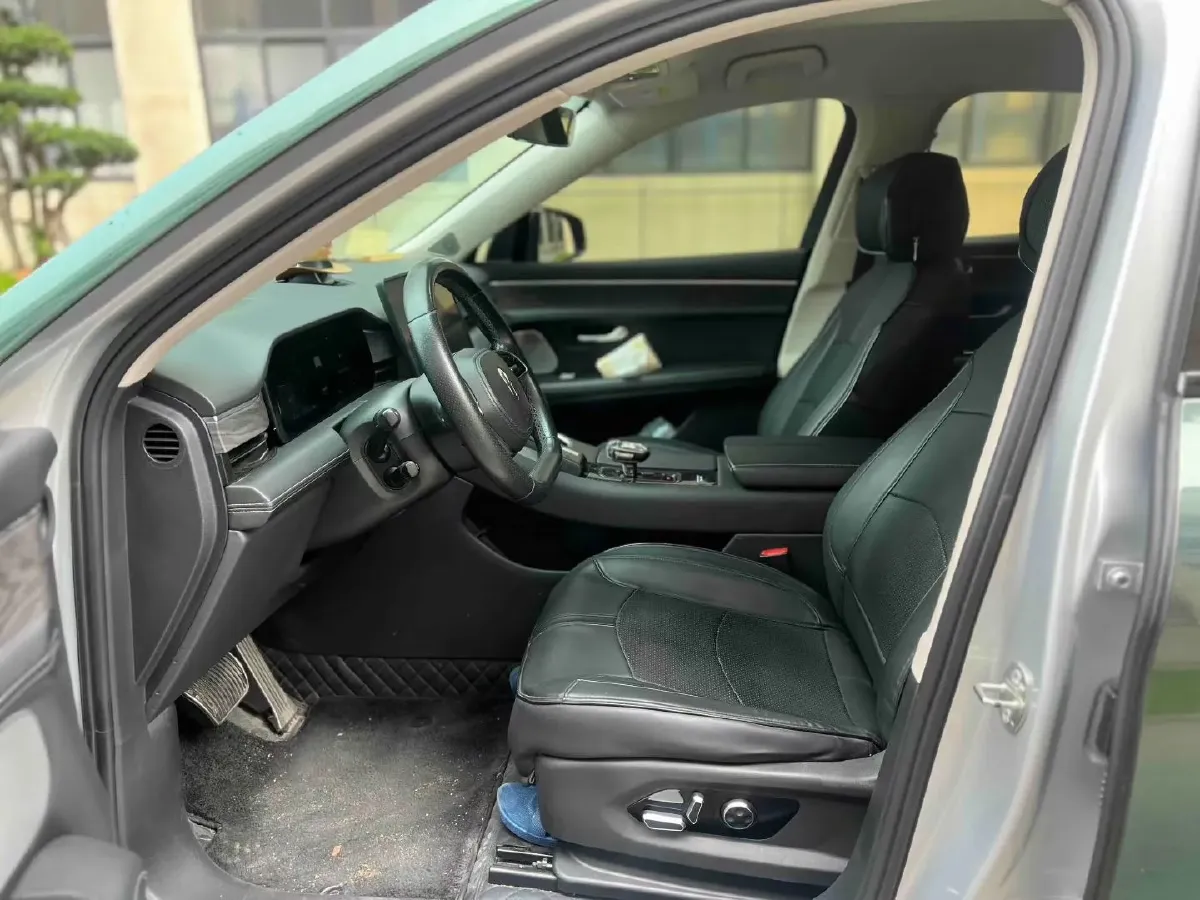 2022 Infiniti Q50L 2.0T 211HP L4 7AT,autocango,china used car exporter,china ev exporter,chinese used car exporter,chinese used ev exporter