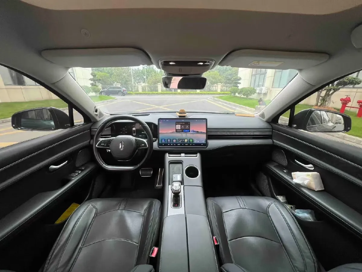 2022 Infiniti Q50L 2.0T 211HP L4 7AT,autocango,china used car exporter,china ev exporter,chinese used car exporter,chinese used ev exporter