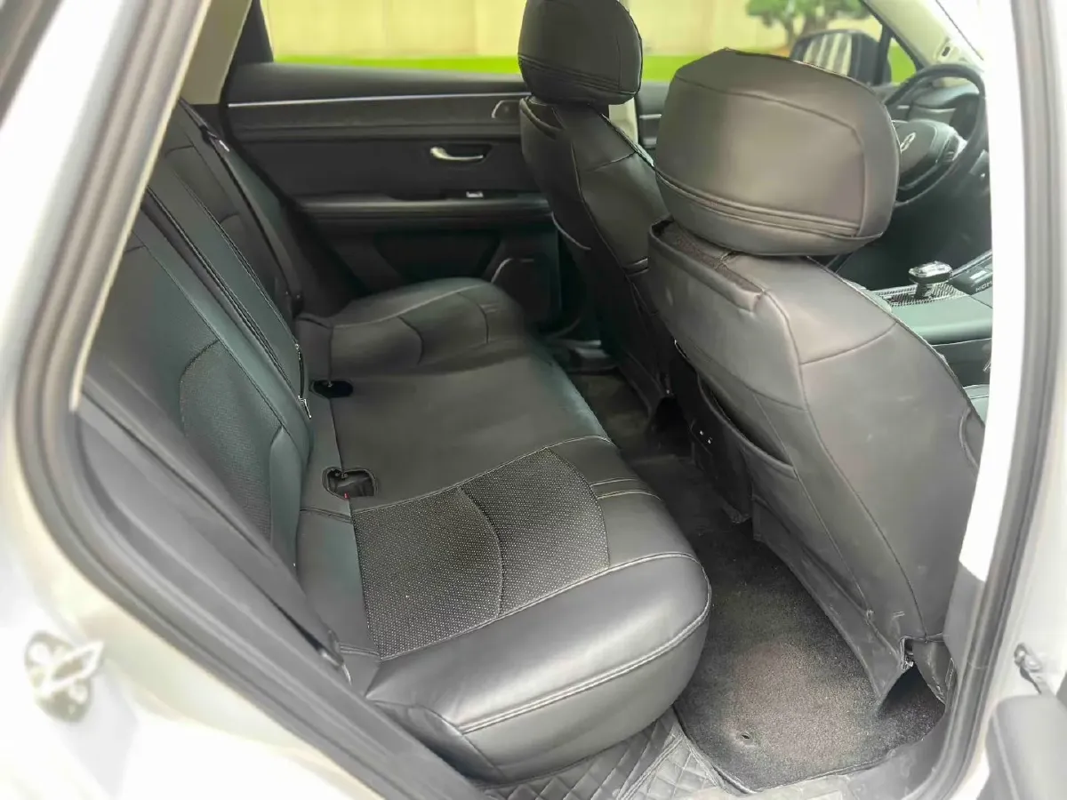 2022 Infiniti Q50L 2.0T 211HP L4 7AT,autocango,china used car exporter,china ev exporter,chinese used car exporter,chinese used ev exporter