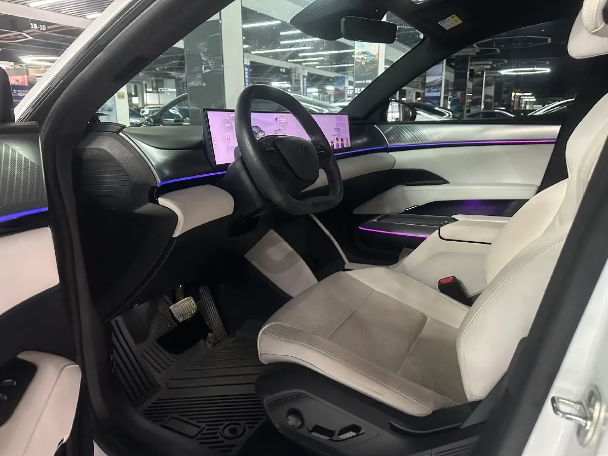 2023 Honda CR-V 2.0L 150HP L4 E-CVT PHEV 17.7KWH,autocango,china used car exporter,china ev exporter,chinese used car exporter,chinese used ev exporter