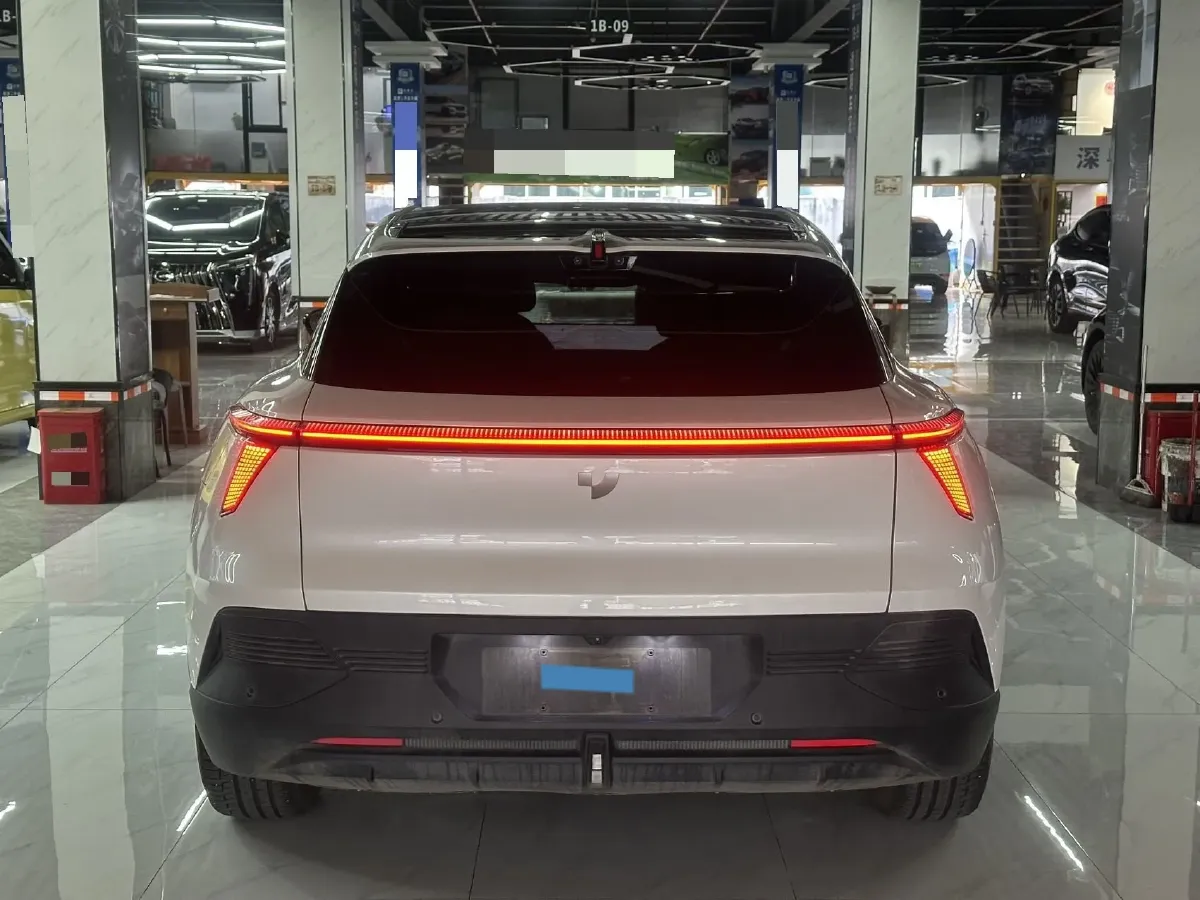 2023 Honda CR-V 2.0L 150HP L4 E-CVT PHEV 17.7KWH,autocango,china used car exporter,china ev exporter,chinese used car exporter,chinese used ev exporter