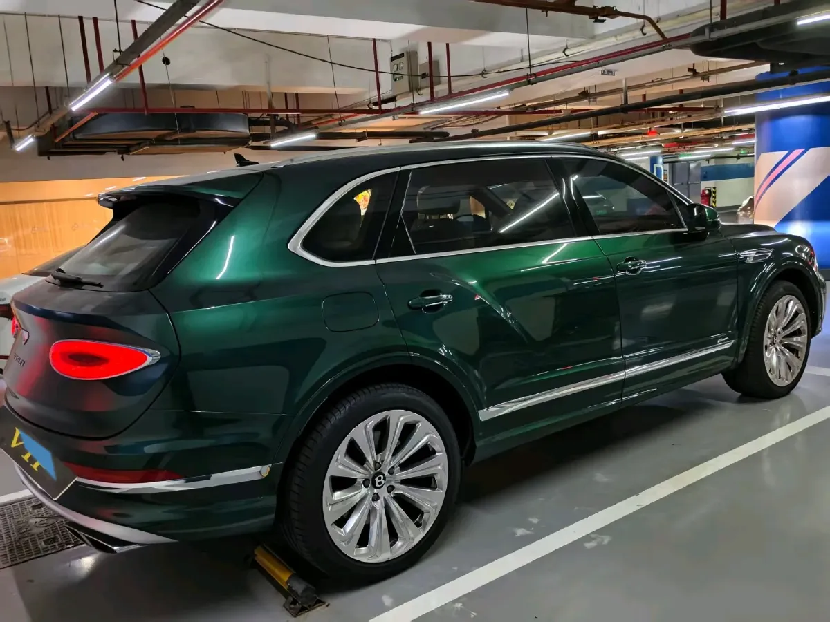 2023 Bentley Bentayga 4.0T 550HP V8 8AT,autocango,china used car exporter,china ev exporter,chinese used car exporter,chinese used ev exporter
