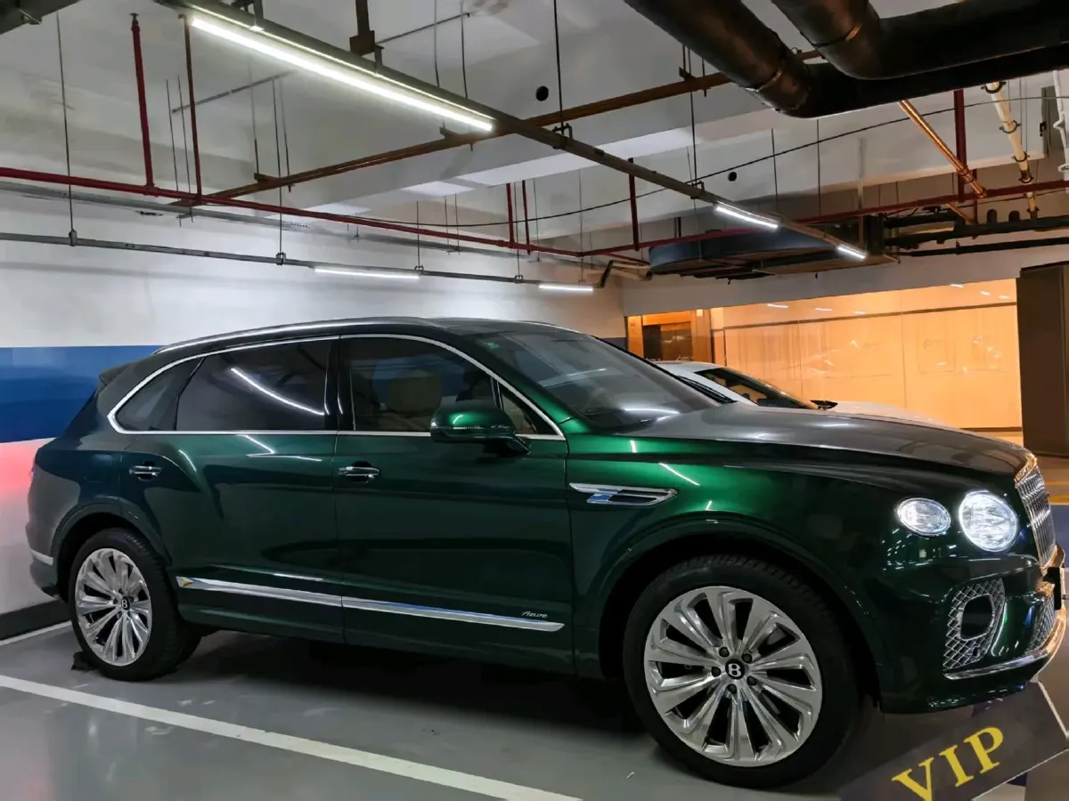 2023 Bentley Bentayga 4.0T 550HP V8 8AT,autocango,china used car exporter,china ev exporter,chinese used car exporter,chinese used ev exporter
