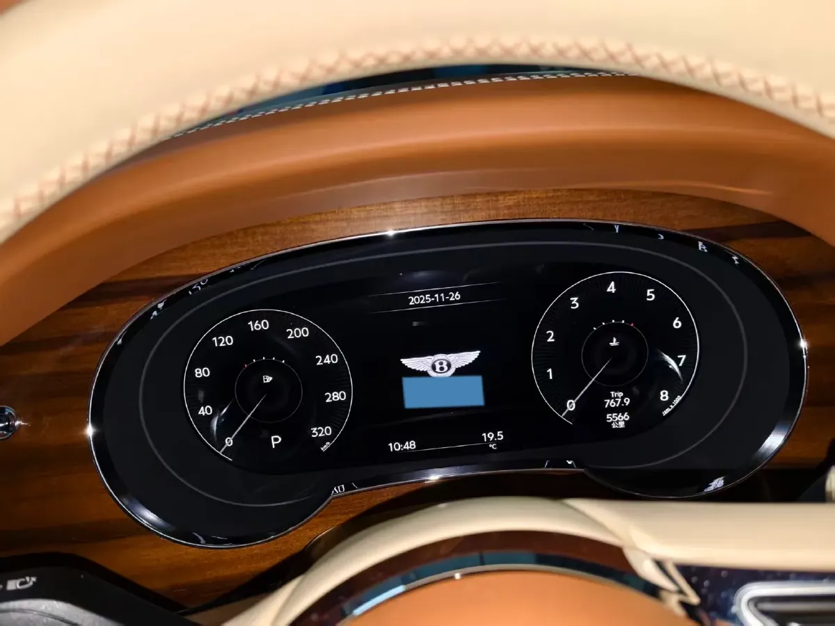 2023 Bentley Bentayga 4.0T 550HP V8 8AT,autocango,china used car exporter,china ev exporter,chinese used car exporter,chinese used ev exporter