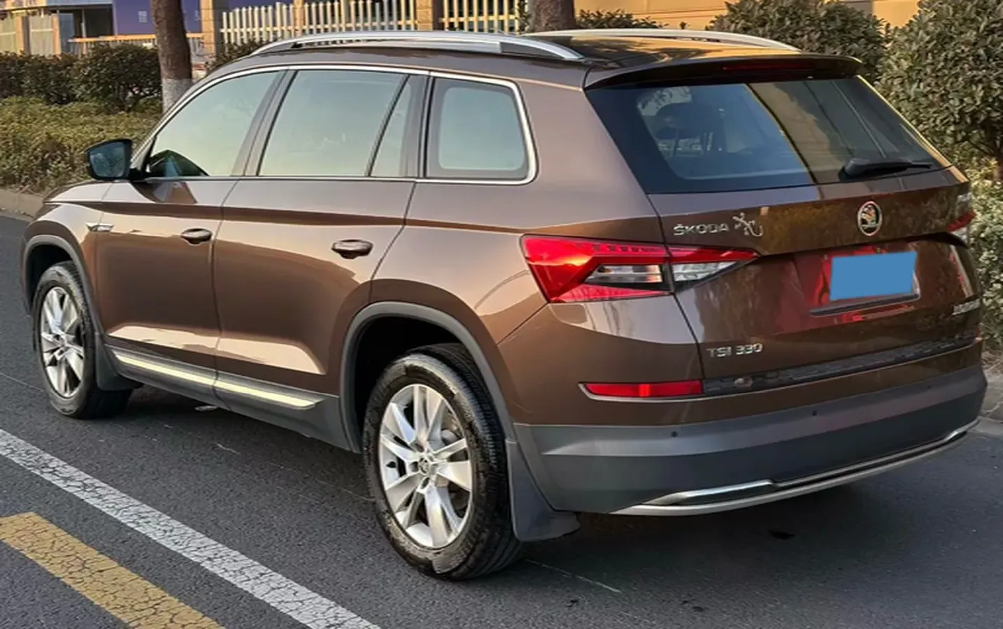 2017 Skoda Kodiak 1.8T 180HP L4 7DCT,autocango,china used car exporter,china ev exporter,chinese used car exporter,chinese used ev exporter