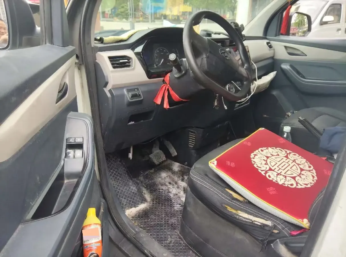 2021 MAXUS EV30 BEV 95HP BEV 41.86KWH,autocango,china used car exporter,china ev exporter,chinese used car exporter,chinese used ev exporter