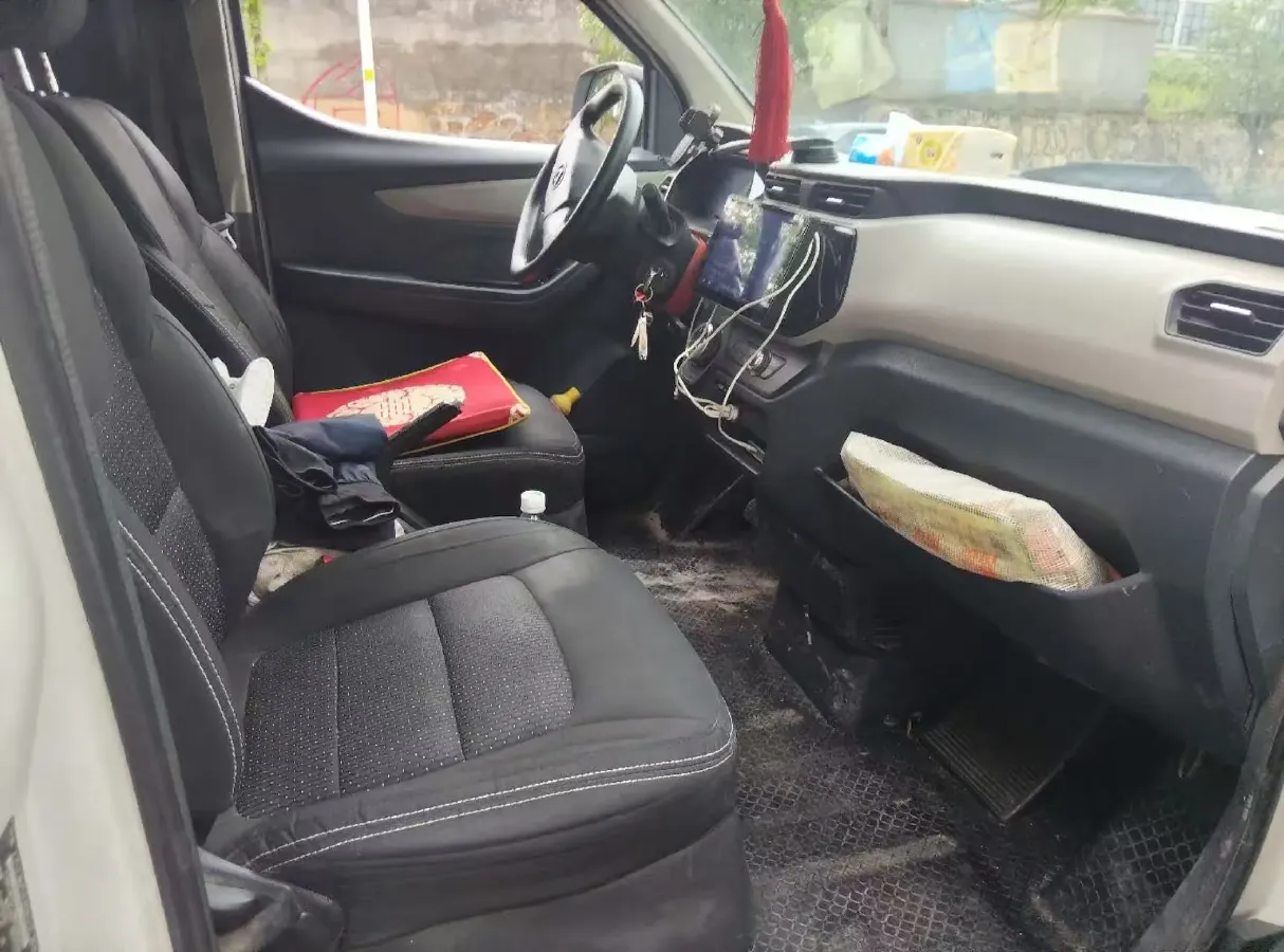 2021 MAXUS EV30 BEV 95HP BEV 41.86KWH,autocango,china used car exporter,china ev exporter,chinese used car exporter,chinese used ev exporter