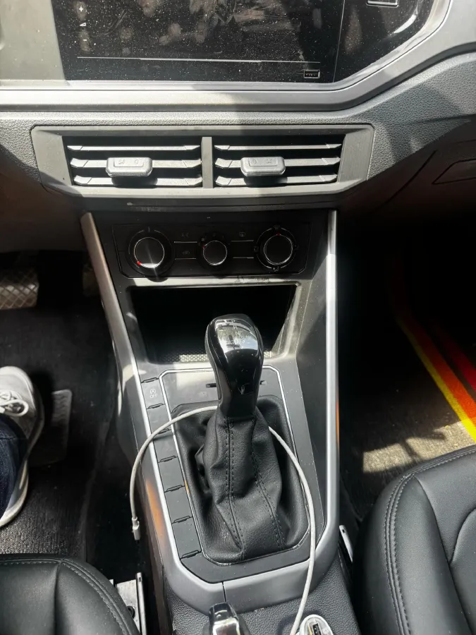 2023 Volkswagen Polo 1.5L 110HP L4 6AT,autocango,china used car exporter,china ev exporter,chinese used car exporter,chinese used ev exporter