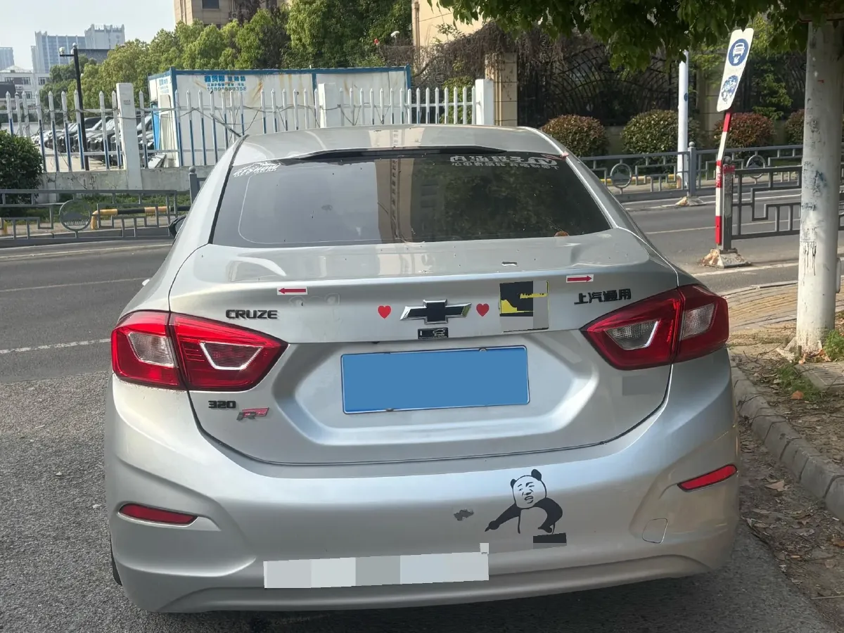 2018 Chevrolet Cruze 1.5L 114HP L4 6AT,autocango,china used car exporter,china ev exporter,chinese used car exporter,chinese used ev exporter