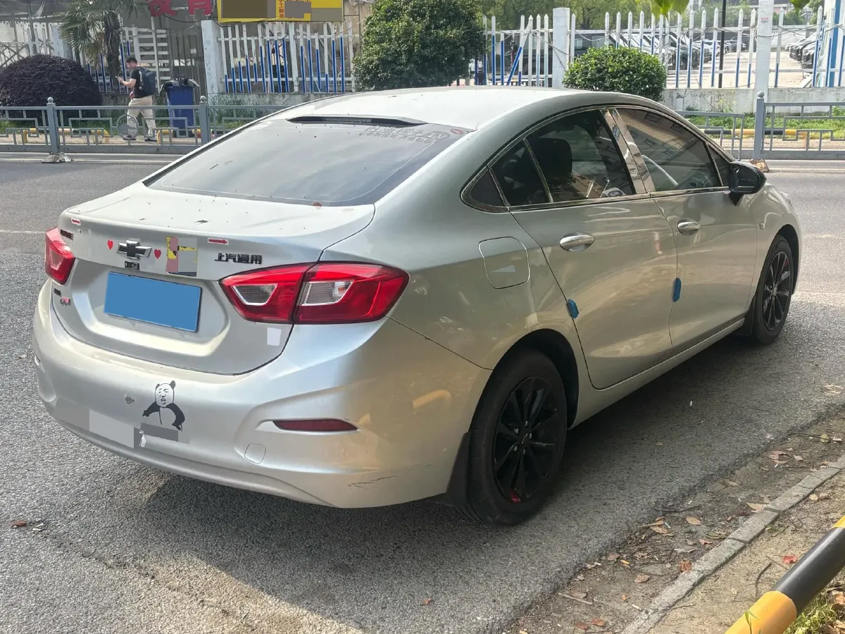 2018 Chevrolet Cruze 1.5L 114HP L4 6AT,autocango,china used car exporter,china ev exporter,chinese used car exporter,chinese used ev exporter