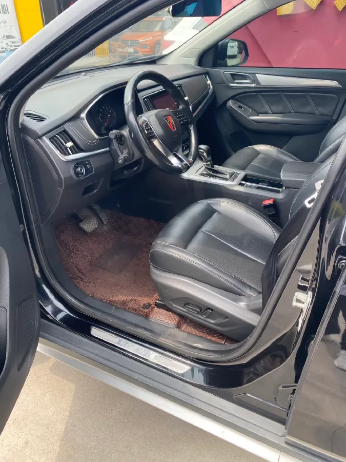 2018 Roewe RX5 1.5T 169HP L4 7DCT,autocango,china used car exporter,china ev exporter,chinese used car exporter,chinese used ev exporter