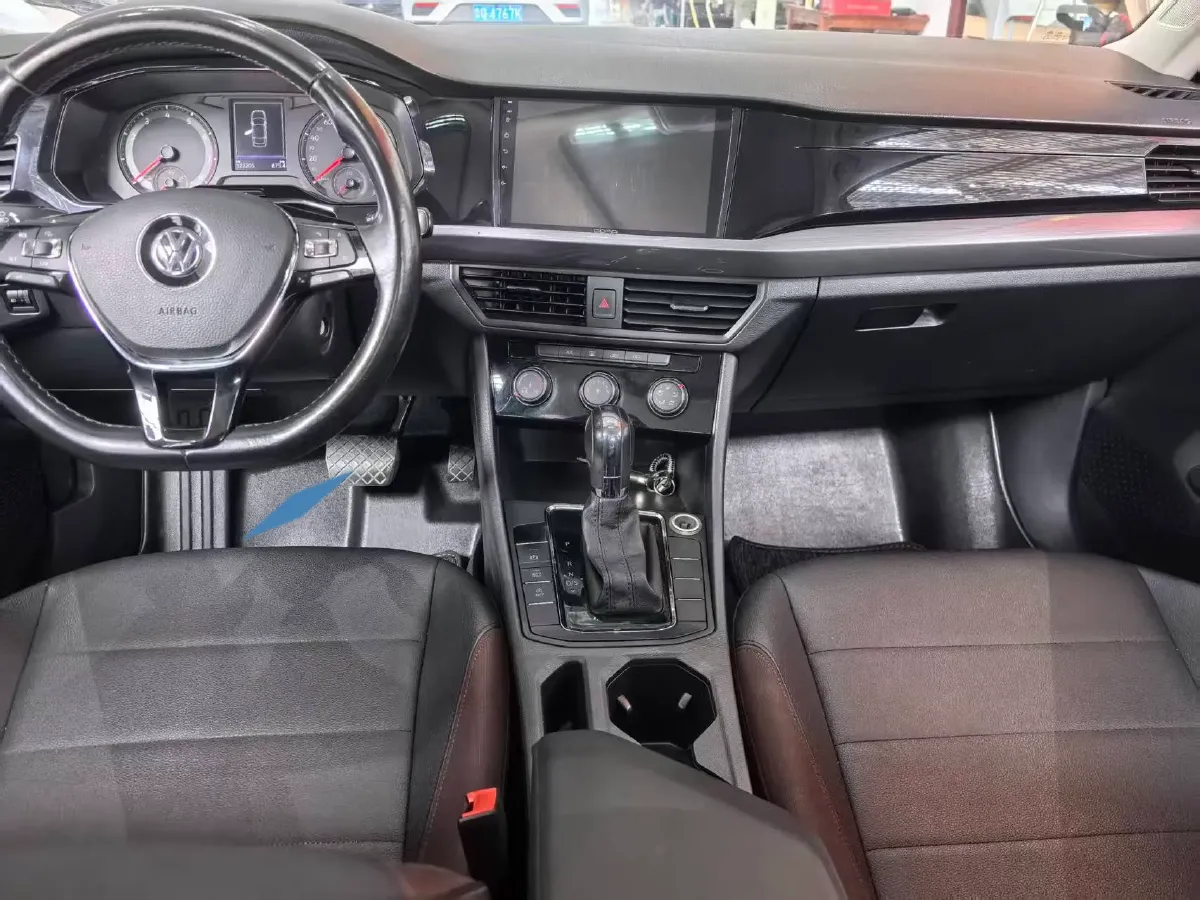 2019 Bestune T77 1.2T 143HP L4 7DCT,autocango,china used car exporter,china ev exporter,chinese used car exporter,chinese used ev exporter