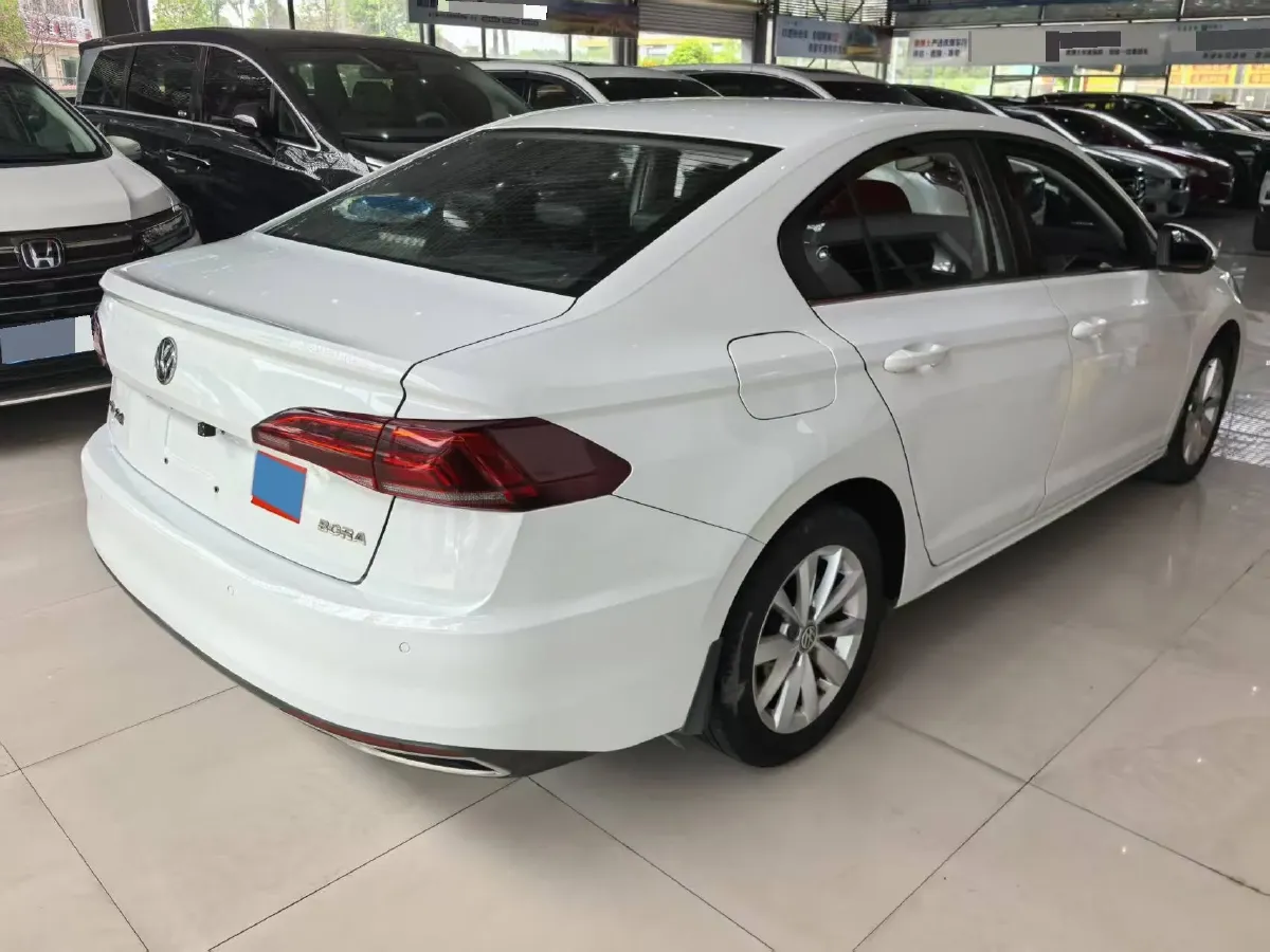 2019 Bestune T77 1.2T 143HP L4 7DCT,autocango,china used car exporter,china ev exporter,chinese used car exporter,chinese used ev exporter