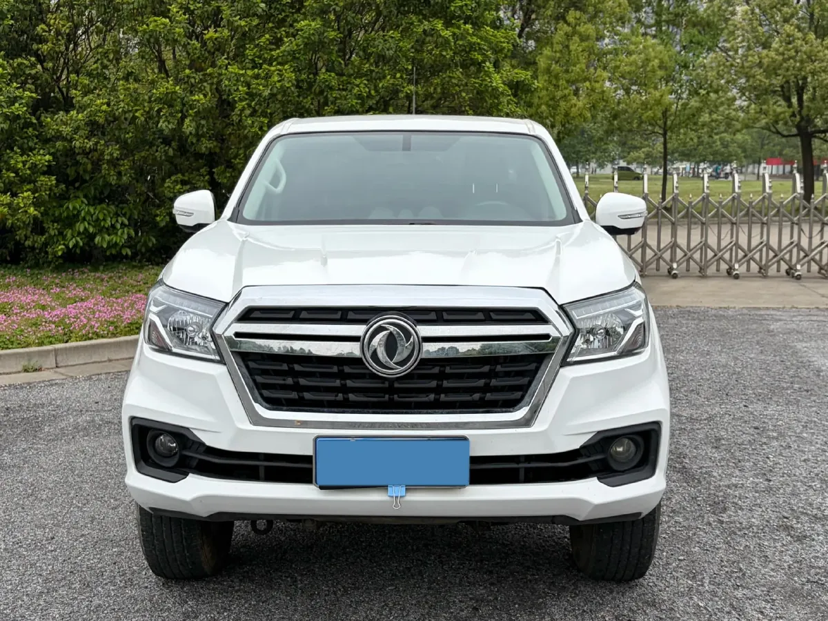 2023 Dongfeng RuiQi 6 2.3T 163HP L4 8AT,autocango,china used car exporter,china ev exporter,chinese used car exporter,chinese used ev exporter