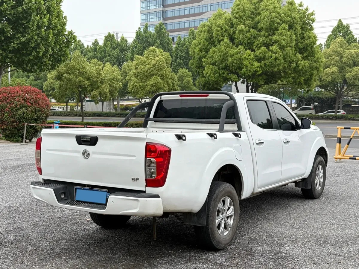 2023 Dongfeng RuiQi 6 2.3T 163HP L4 8AT,autocango,china used car exporter,china ev exporter,chinese used car exporter,chinese used ev exporter