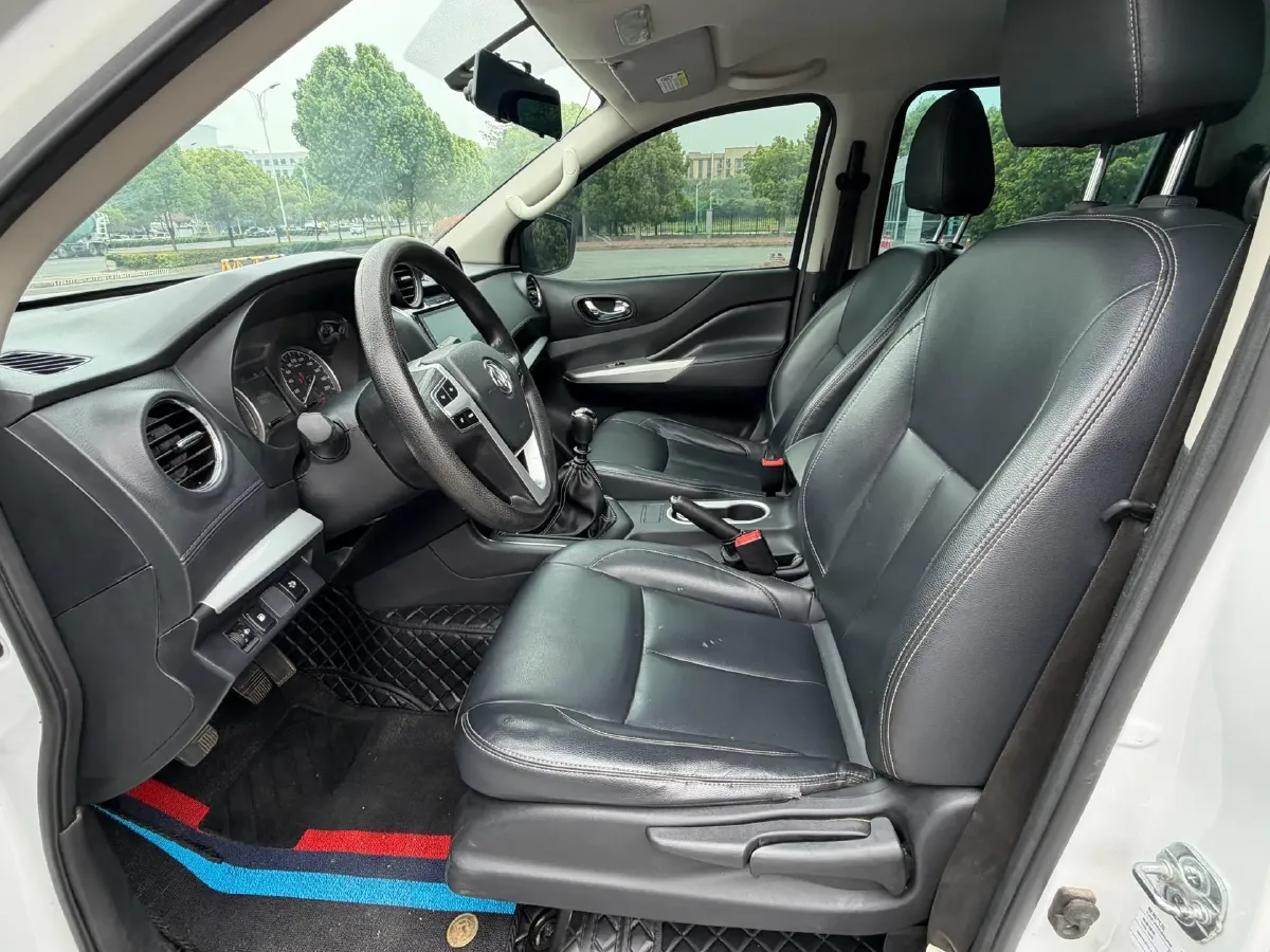 2023 Dongfeng RuiQi 6 2.3T 163HP L4 8AT,autocango,china used car exporter,china ev exporter,chinese used car exporter,chinese used ev exporter