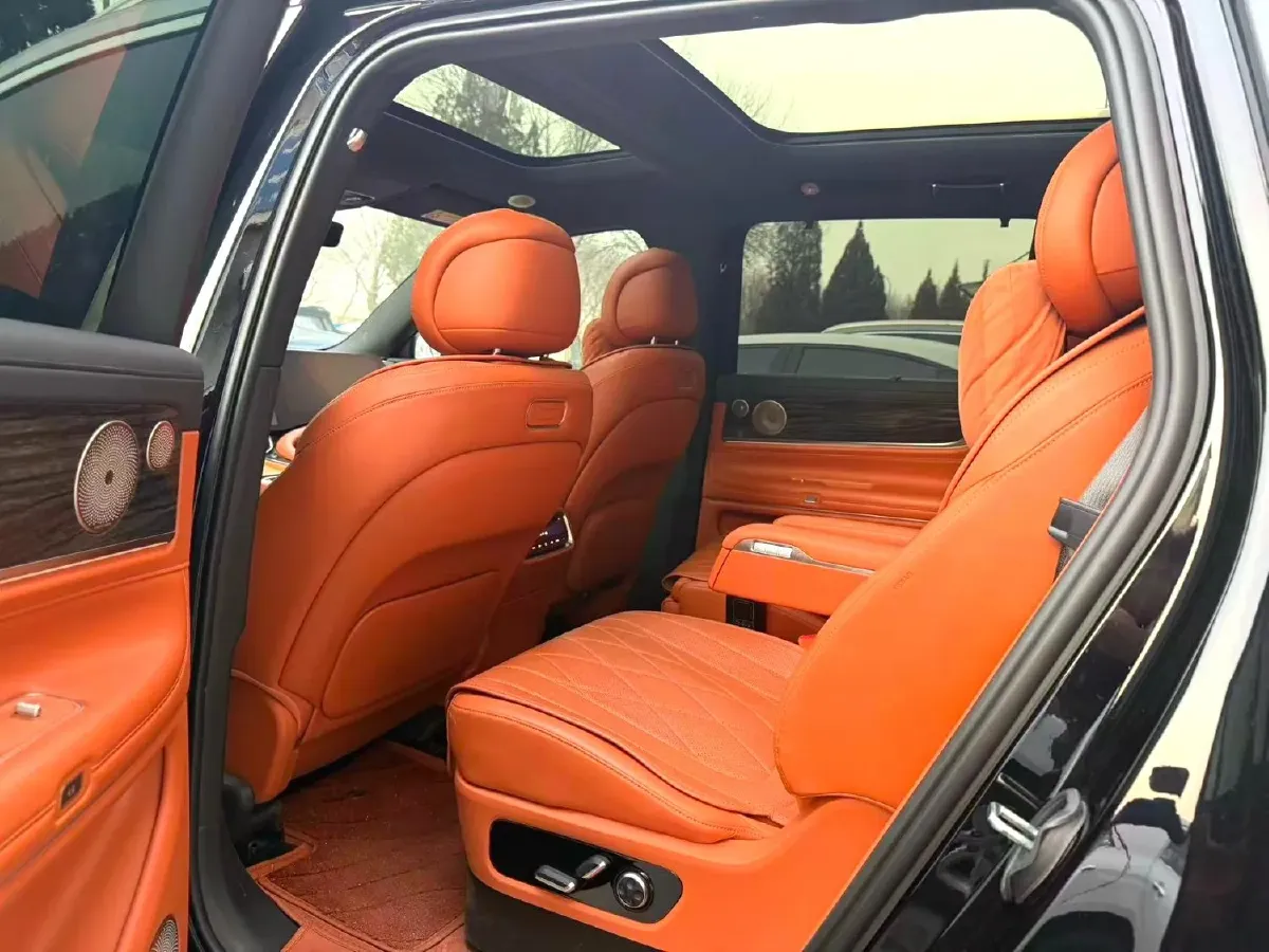 2024 AITO AITO M9 1.5T 152HP L4 REEV 42KWH,autocango,china used car exporter,china ev exporter,chinese used car exporter,chinese used ev exporter