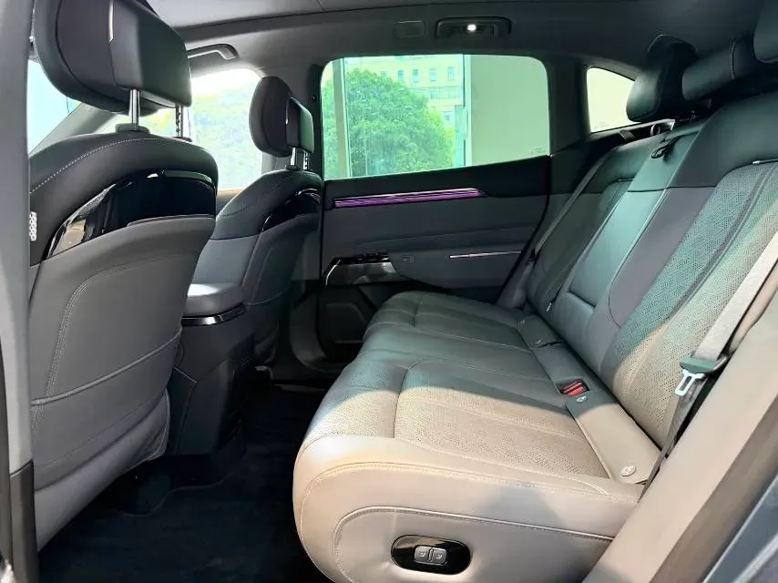 2025 Zeekr 7X BEV 100KWH,autocango,china used car exporter,china ev exporter,chinese used car exporter,chinese used ev exporter