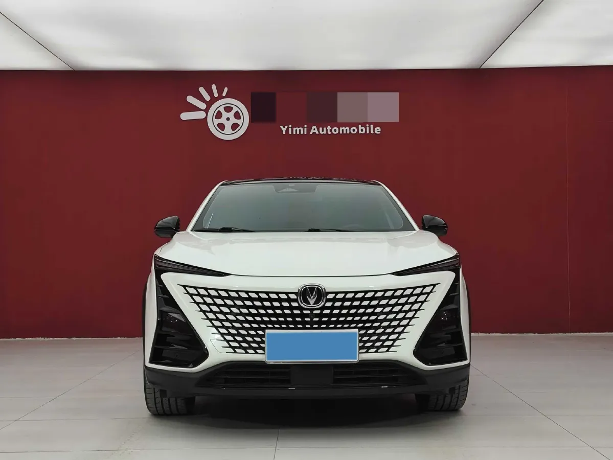 2022 ChangAn UNI-T 2.0T 233HP L4 8AT,autocango,china used car exporter,china ev exporter,chinese used car exporter,chinese used ev exporter