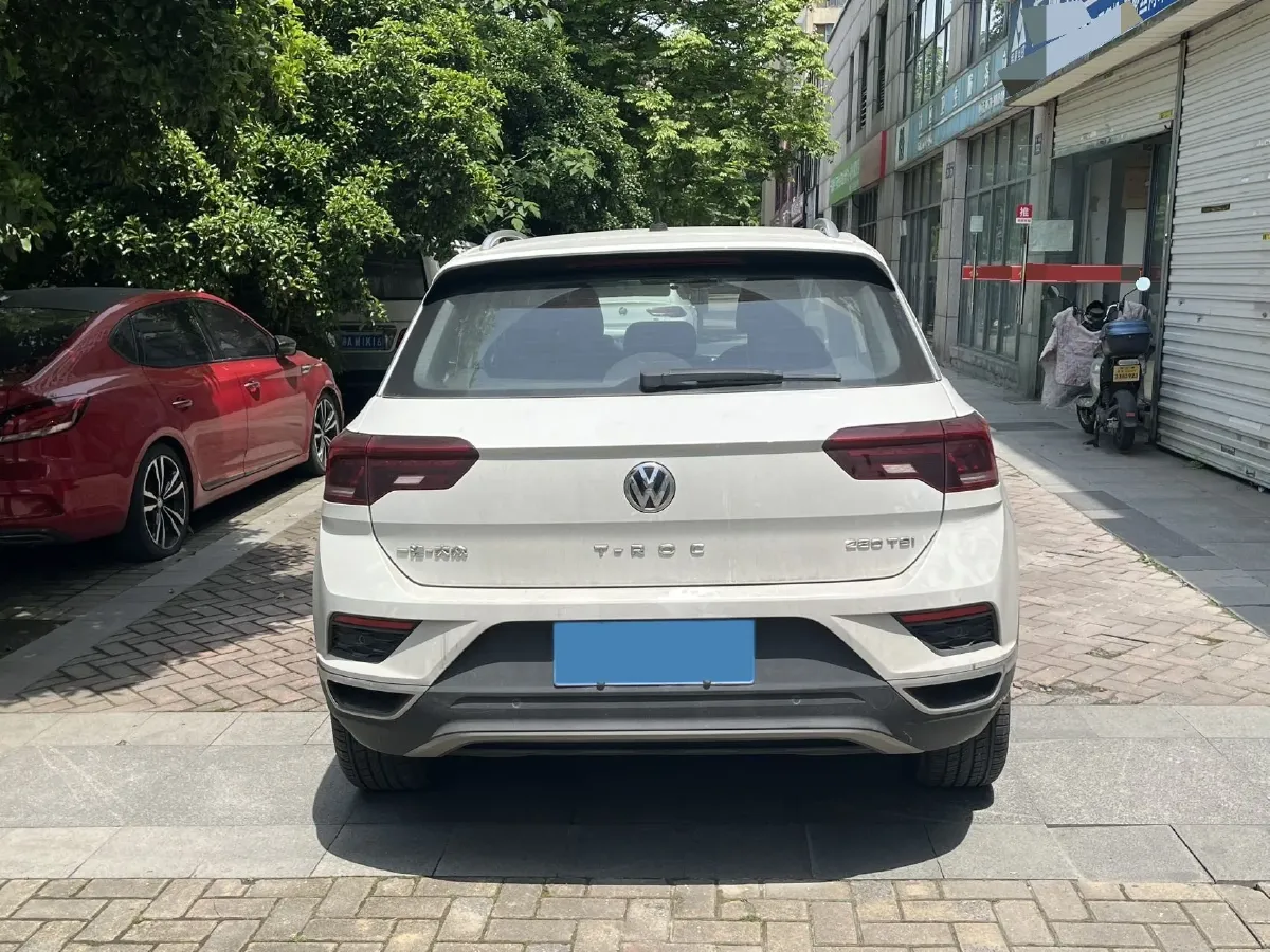 2020 Volkswagen T-Roc 1.4T 150HP L4 7DCT,autocango,china used car exporter,china ev exporter,chinese used car exporter,chinese used ev exporter