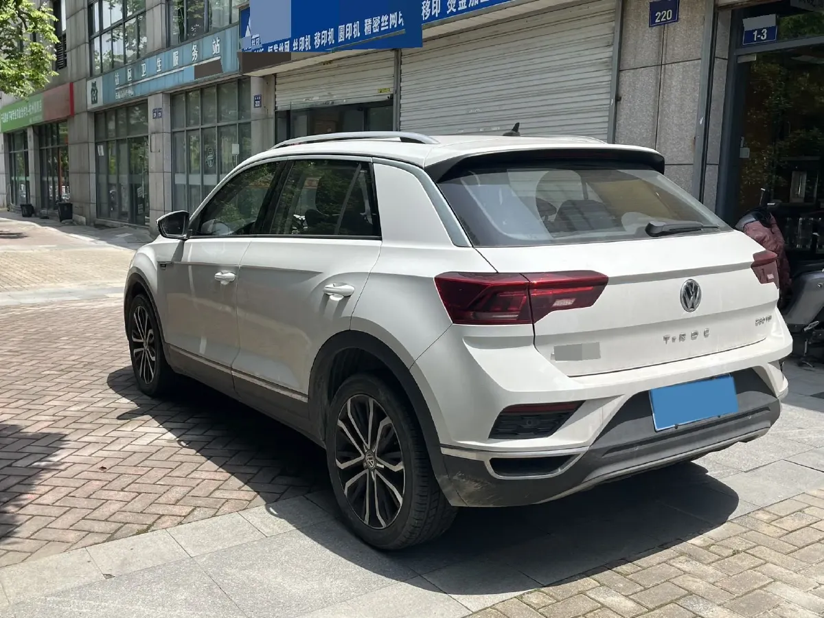 2020 Volkswagen T-Roc 1.4T 150HP L4 7DCT,autocango,china used car exporter,china ev exporter,chinese used car exporter,chinese used ev exporter