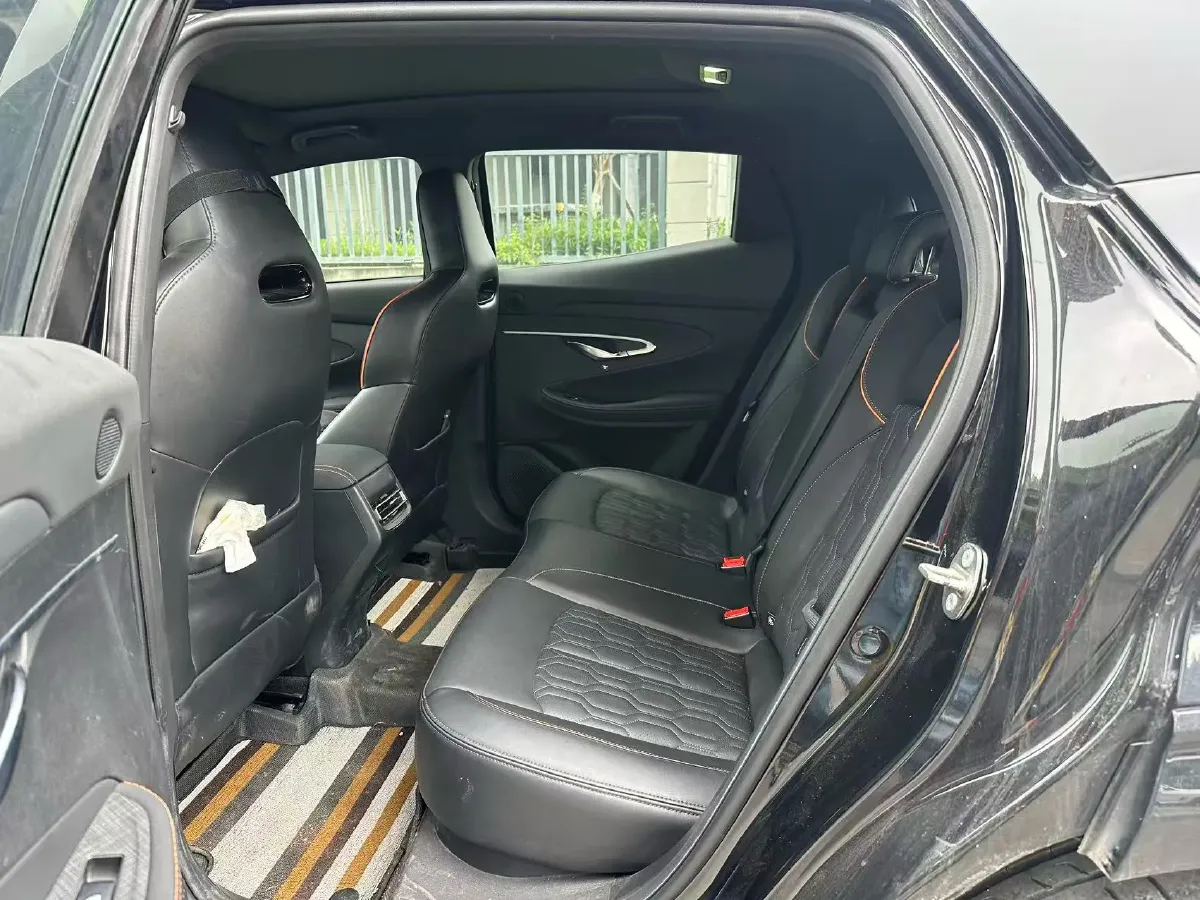 2022 ChangAn UNI-T 1.5T 188HP L4 7DCT,autocango,china used car exporter,china ev exporter,chinese used car exporter,chinese used ev exporter