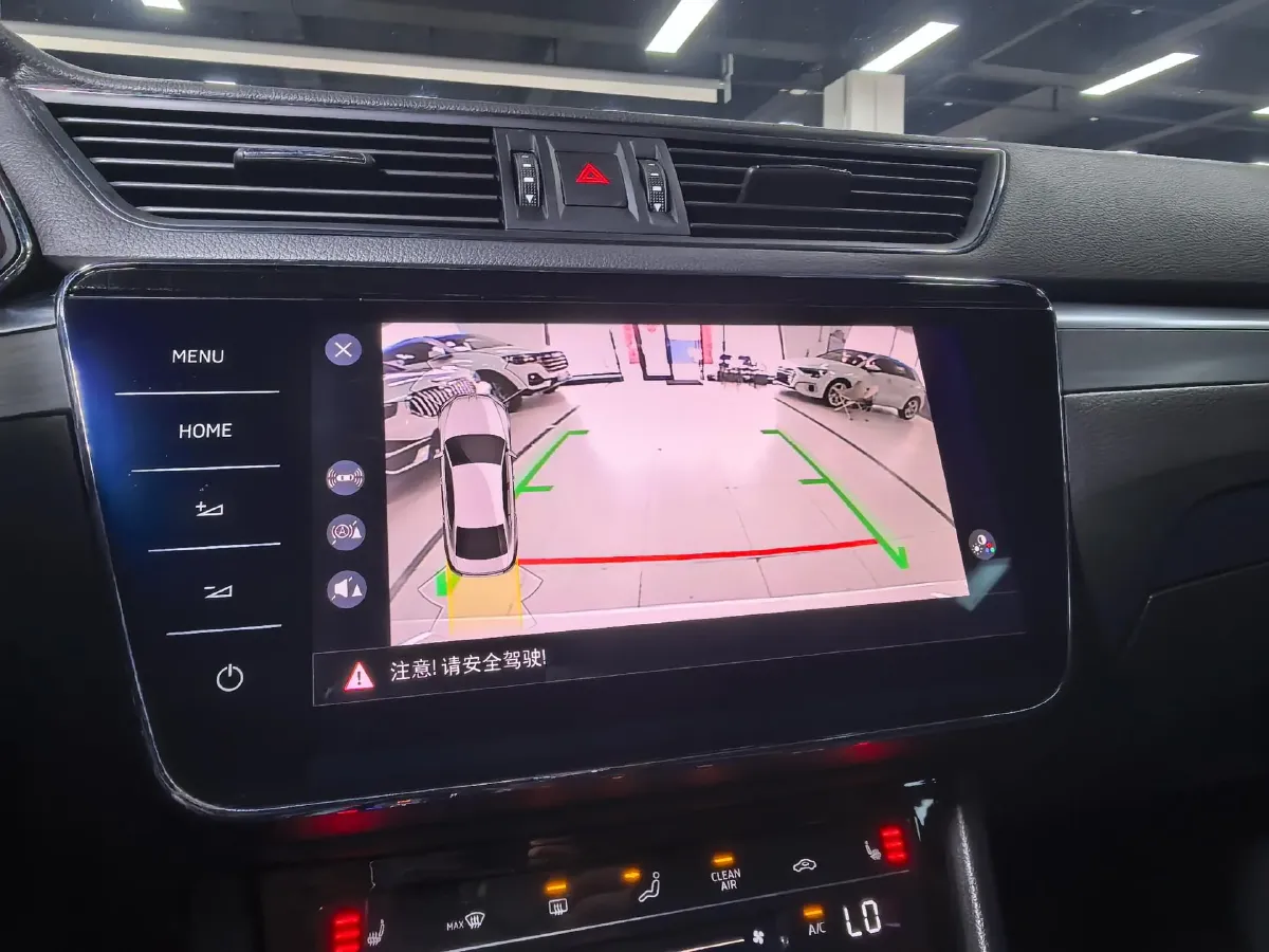 2023 Skoda Superb 1.4T 150HP L4 7DCT,autocango,china used car exporter,china ev exporter,chinese used car exporter,chinese used ev exporter