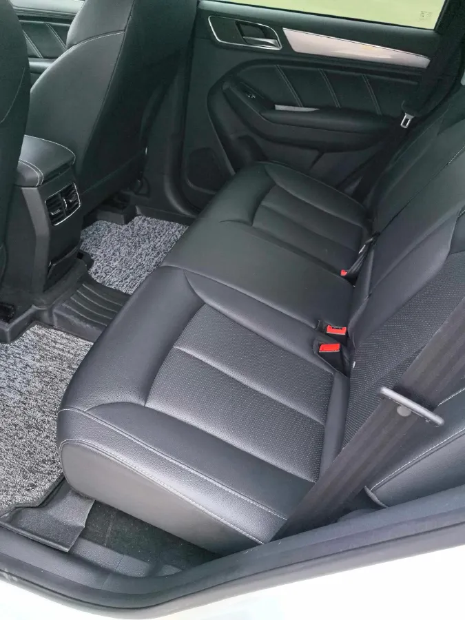 2020 Roewe RX5 1.5T 169HP L4 7DCT,autocango,china used car exporter,china ev exporter,chinese used car exporter,chinese used ev exporter