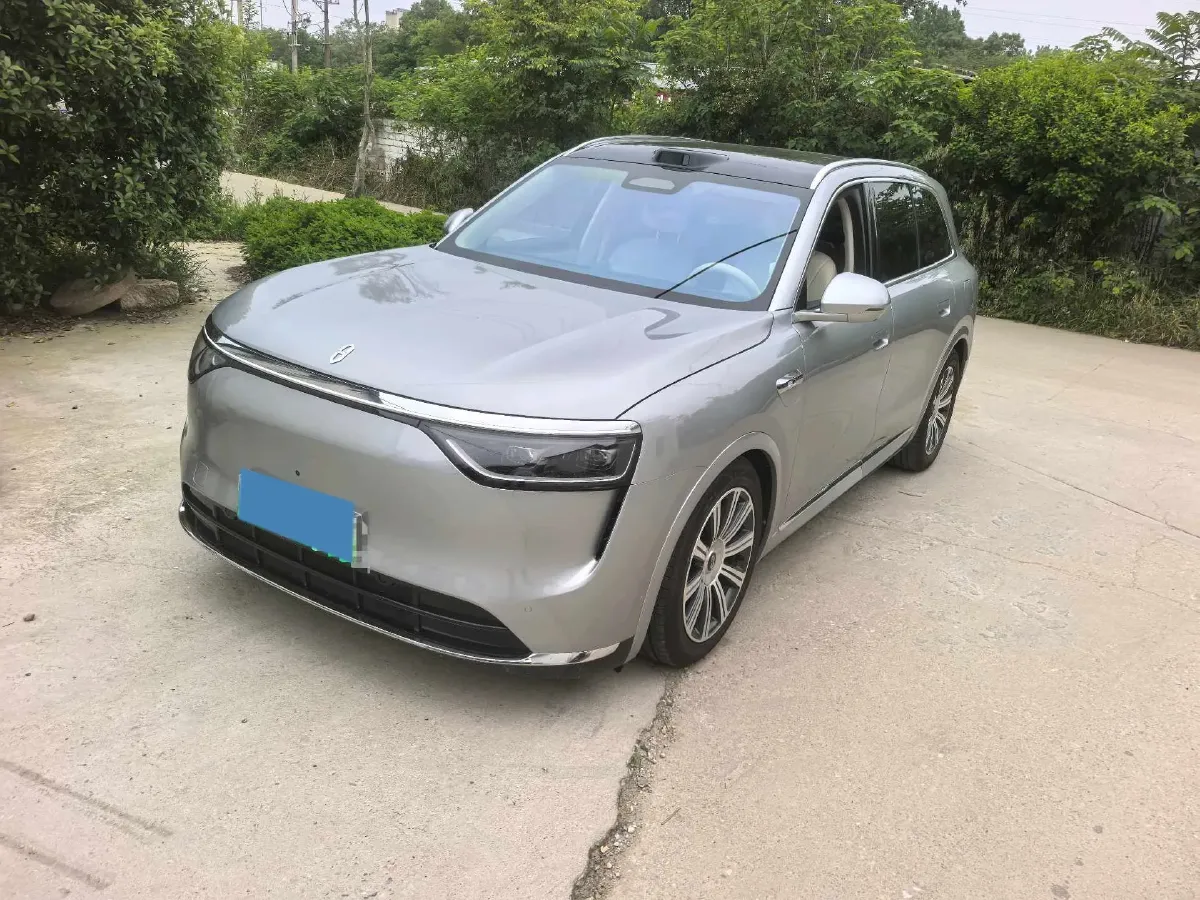 2025 AITO AITO M8 REEV 160HP REEV 53.4KWH,autocango,china used car exporter,china ev exporter,chinese used car exporter,chinese used ev exporter