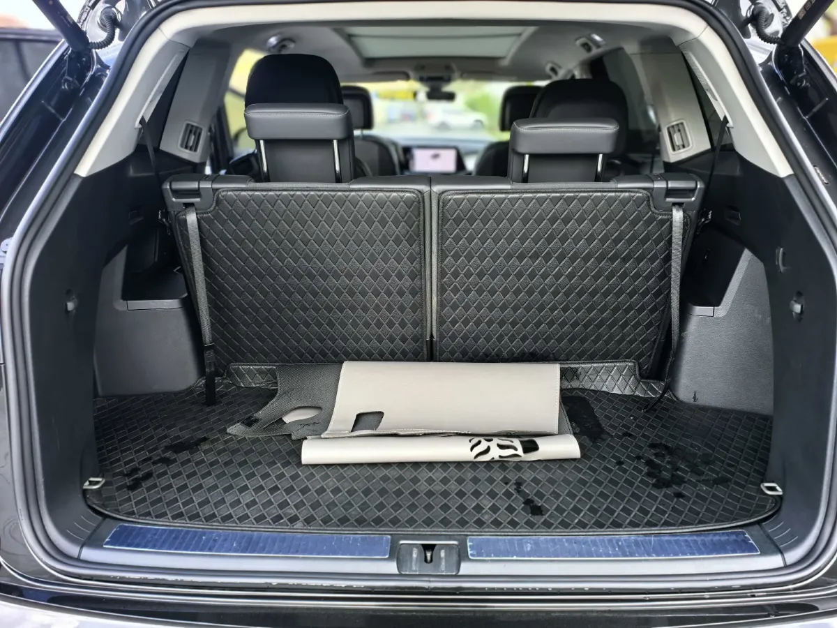 2025 Volkswagen Talagon 2.0T 220HP L4 7DCT,autocango,china used car exporter,china ev exporter,chinese used car exporter,chinese used ev exporter