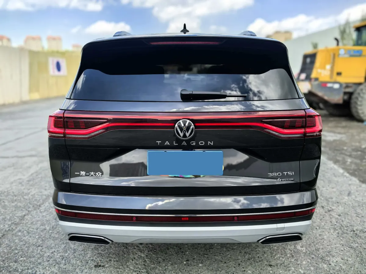 2025 Volkswagen Talagon 2.0T 220HP L4 7DCT,autocango,china used car exporter,china ev exporter,chinese used car exporter,chinese used ev exporter