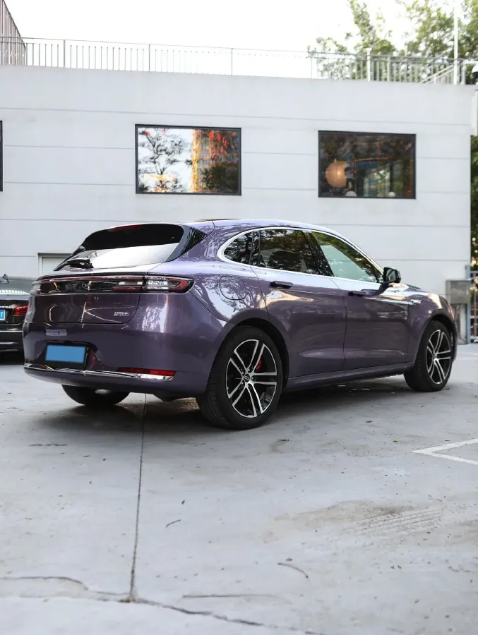 2025 AITO AITO M5 1.5T 152HP L4 REEV 42KWH,autocango,china used car exporter,china ev exporter,chinese used car exporter,chinese used ev exporter