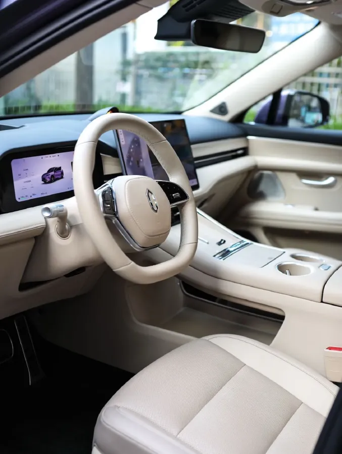 2025 AITO AITO M5 1.5T 152HP L4 REEV 42KWH,autocango,china used car exporter,china ev exporter,chinese used car exporter,chinese used ev exporter