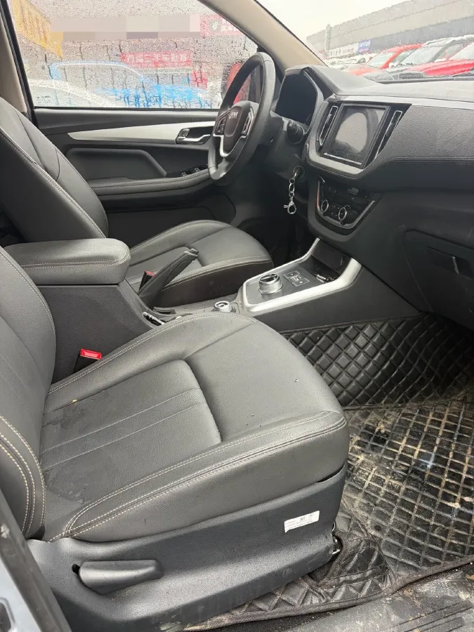 2024 Isuzu Jim 2.5T 143HP L4 8AT,autocango,china used car exporter,china ev exporter,chinese used car exporter,chinese used ev exporter