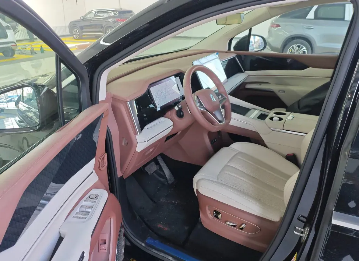 2025 BYD Xia 1.5T 156HP L4 E-CVT PHEV 36.6KWH,autocango,china used car exporter,china ev exporter,chinese used car exporter,chinese used ev exporter