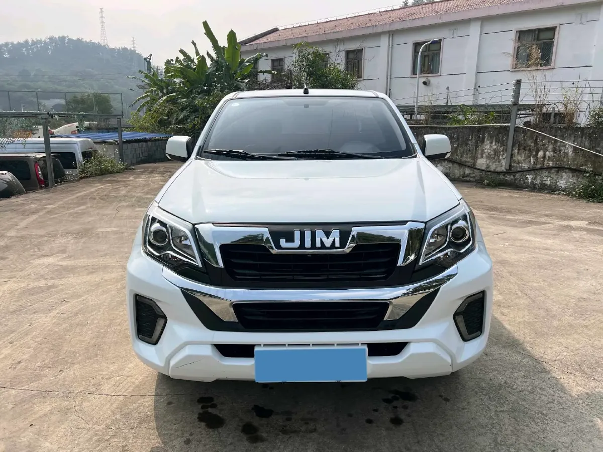 2023 Isuzu LingTuo 2.5T 150HP L4 6MT,autocango,china used car exporter,china ev exporter,chinese used car exporter,chinese used ev exporter