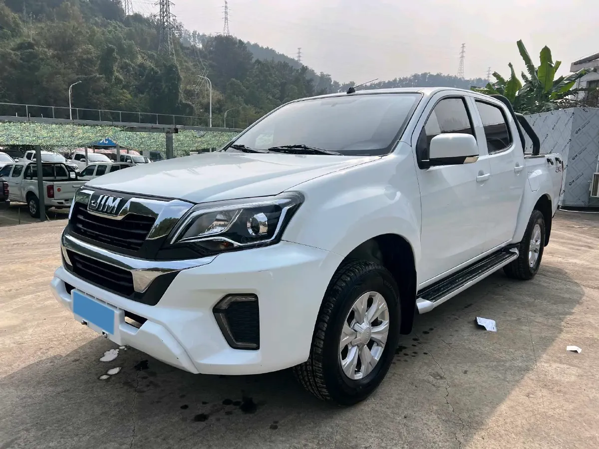 2023 Isuzu LingTuo 2.5T 150HP L4 6MT,autocango,china used car exporter,china ev exporter,chinese used car exporter,chinese used ev exporter