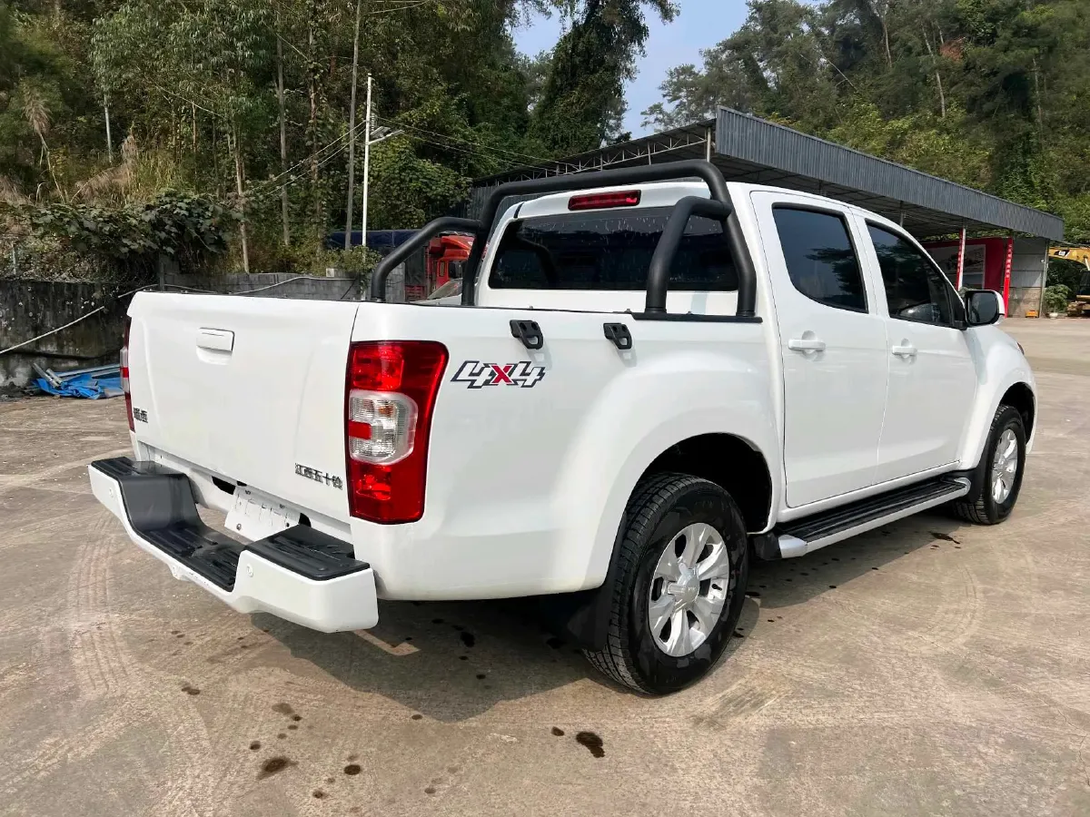 2023 Isuzu LingTuo 2.5T 150HP L4 6MT,autocango,china used car exporter,china ev exporter,chinese used car exporter,chinese used ev exporter