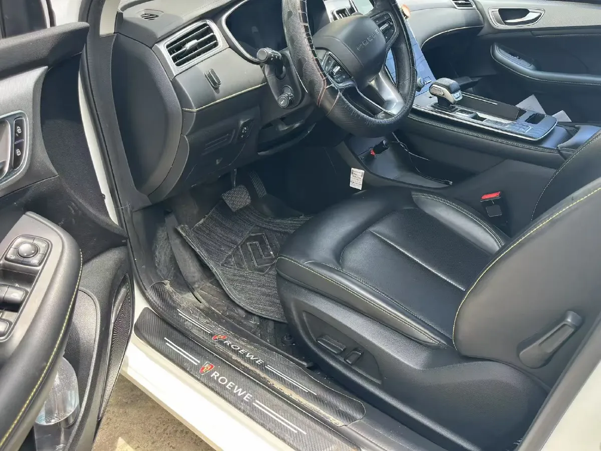 2020 Roewe i6 MAX 1.5T 173HP L4 7DCT,autocango,china used car exporter,china ev exporter,chinese used car exporter,chinese used ev exporter