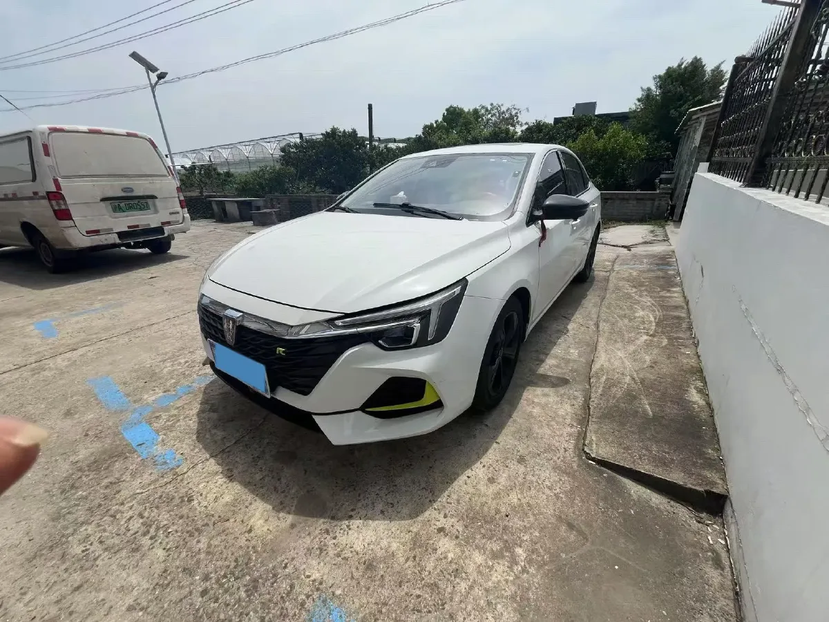 2020 Roewe i6 MAX 1.5T 173HP L4 7DCT,autocango,china used car exporter,china ev exporter,chinese used car exporter,chinese used ev exporter