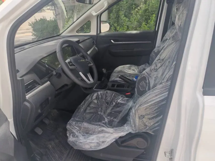 2023 BAW RuiSheng Trump M7 1.6L 124HP L4 5MT,autocango,china used car exporter,china ev exporter,chinese used car exporter,chinese used ev exporter