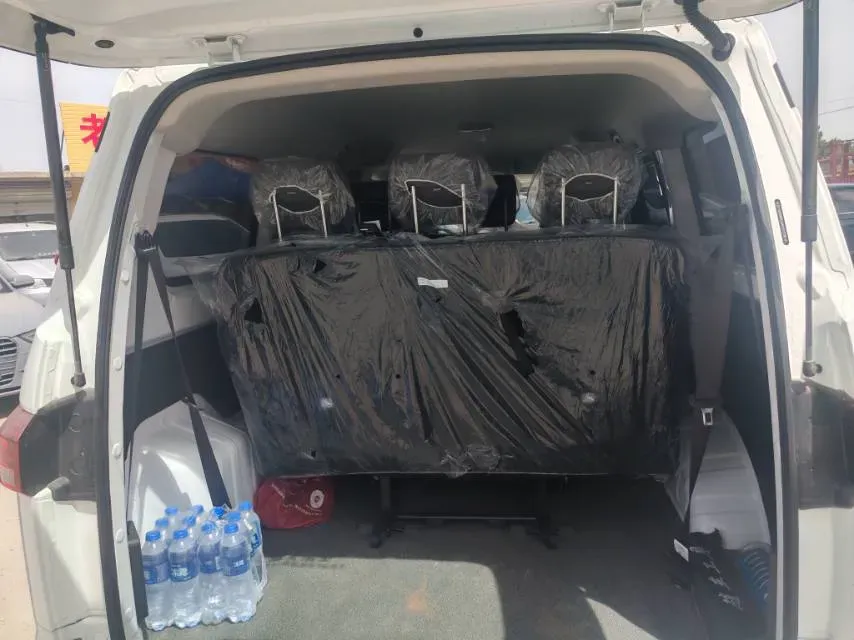 2023 BAW RuiSheng Trump M7 1.6L 124HP L4 5MT,autocango,china used car exporter,china ev exporter,chinese used car exporter,chinese used ev exporter